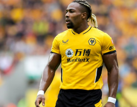 ريال بيتيس يحصل على خدمات أداما تراورى